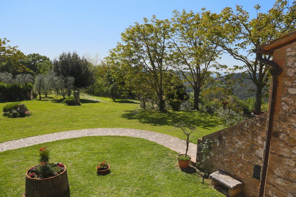 Agriturismo Podere Luchiano 아멜리아 외부 사진